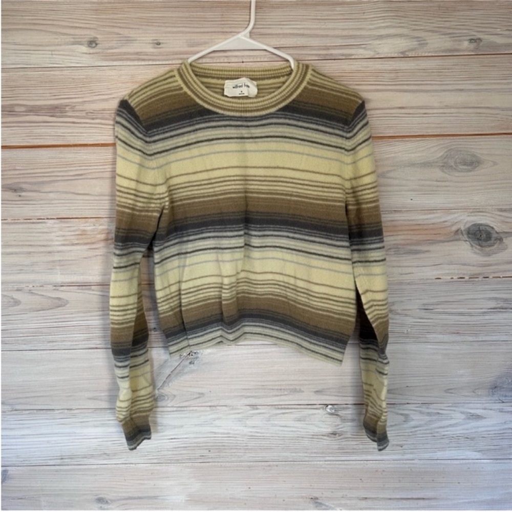 Artiza Wilfred Free Meadow Hush Knit
Sweater Size M $89